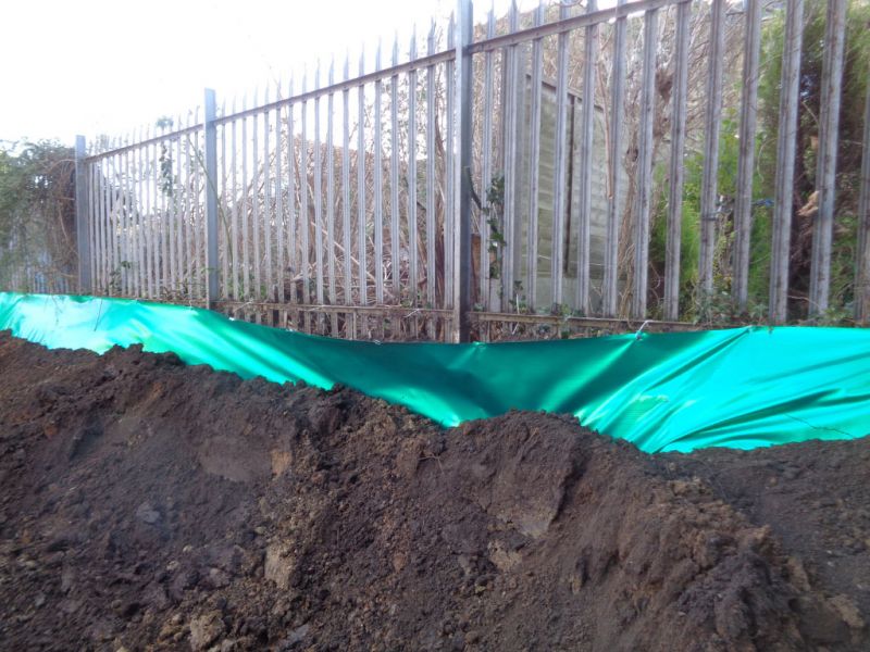 Japanese knotweed root barrier membrane